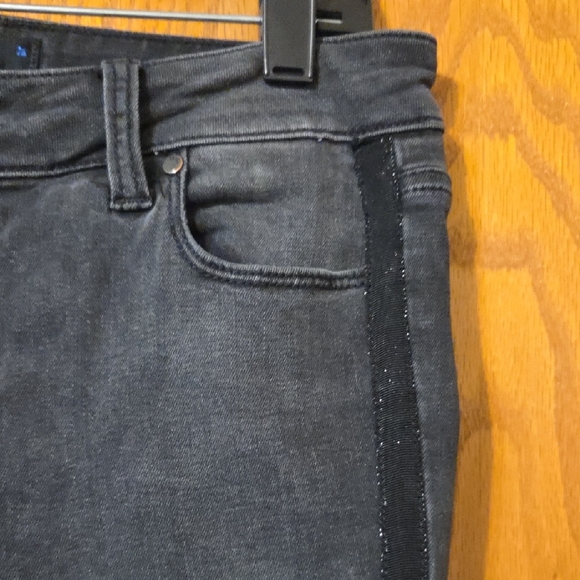 PAIGE Charcoal Skinny Jeans - Picture 2 of 9